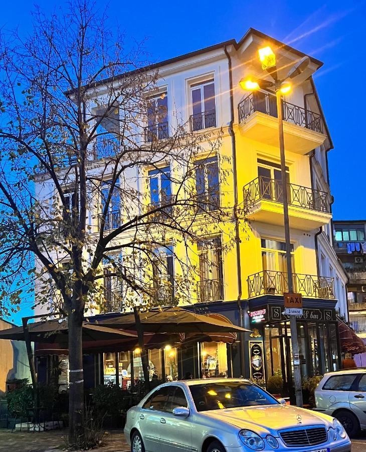 Amo'S Hotel Szkodra Zewnętrze zdjęcie