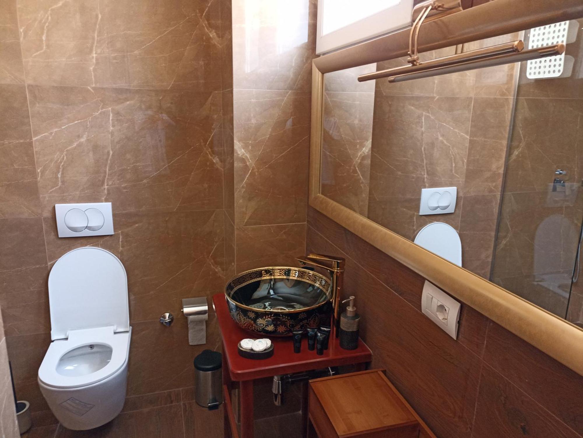 Amo'S Hotel Szkodra Zewnętrze zdjęcie